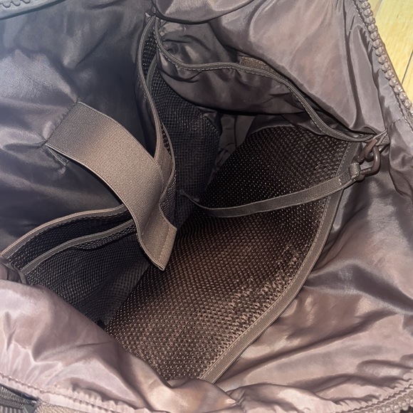 DAGNE DOVER INDI DIAPER BACKPACK IN DUNE - good condition! spots can be cleaned! - Picture 5 of 6